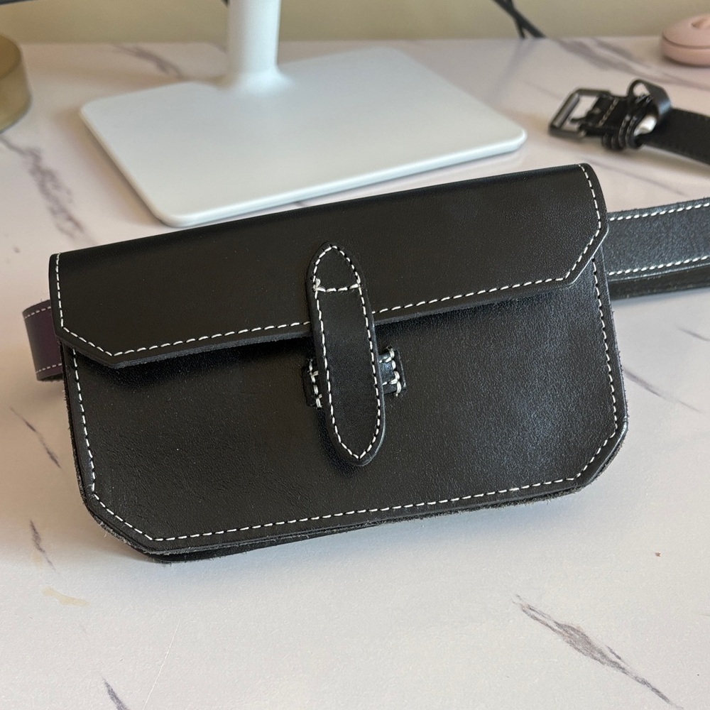 Banana Republic Black Leather Belt Bag